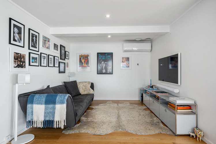 2/259 Hurstmere Road Takapuna_17