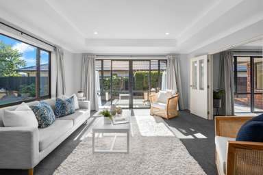 58 Overbury Crescent_1