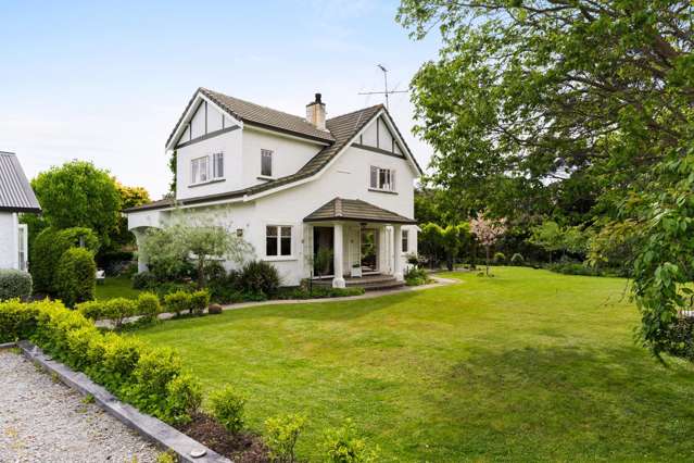 The Manor - style and a class of it's own