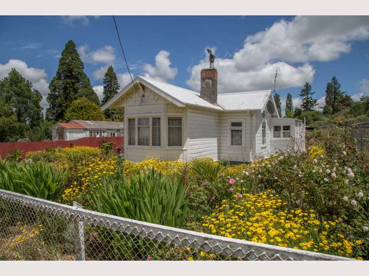 6 Plunket Street Raetihi_2