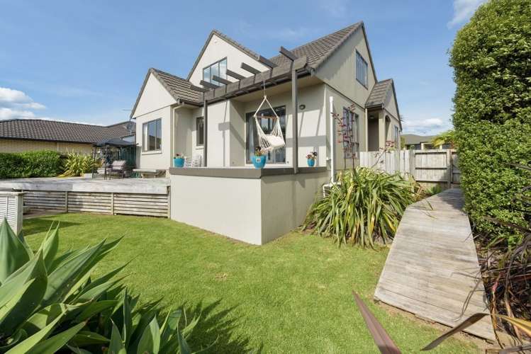 7 Aurora Avenue Welcome Bay_17