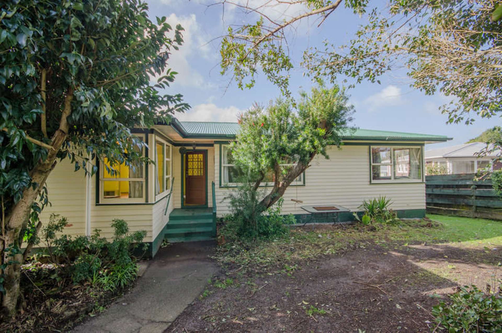 21 Bayside Avenue Te Atatu Peninsula_0