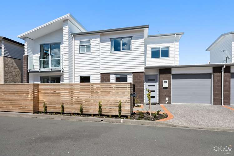 4 Latimer Way Petone_17