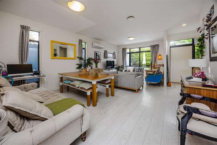 47/2 Armoy Drive Dannemora_6