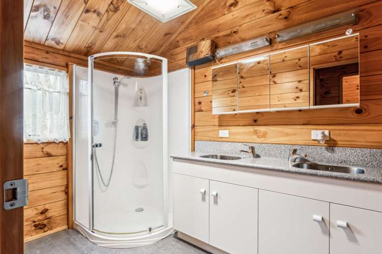 122 Potae Avenue Lytton West_13