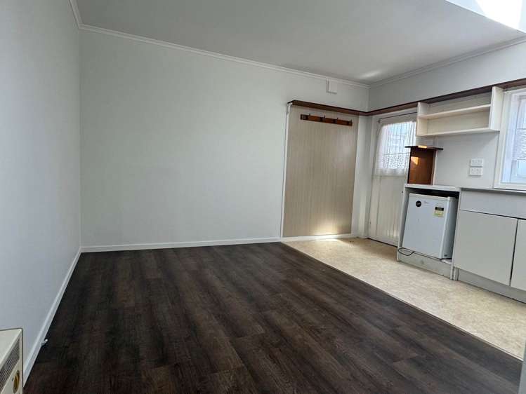 16 Mays Road Onehunga_11