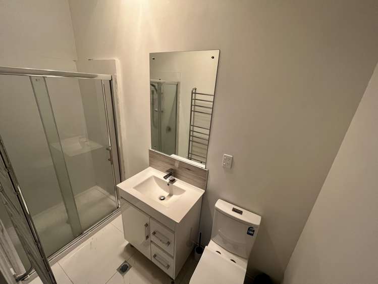 2/231 Victoria Street Hamilton Central_4