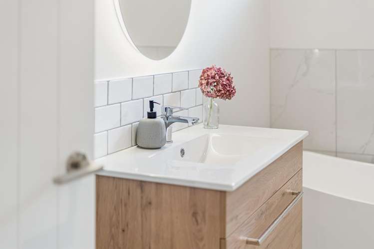 21 Cynisca Crescent Wallaceville_19