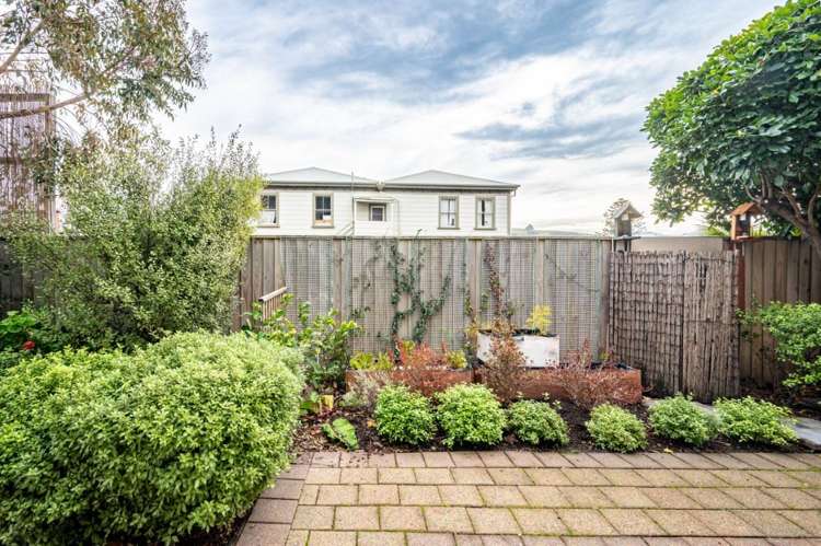 5f Church Street Akaroa_23