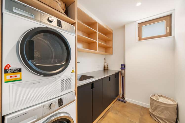 6 Fern Burn Close Wanaka_30