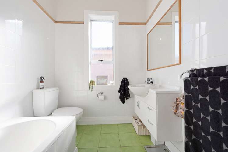 34 Duthie Street Karori_15