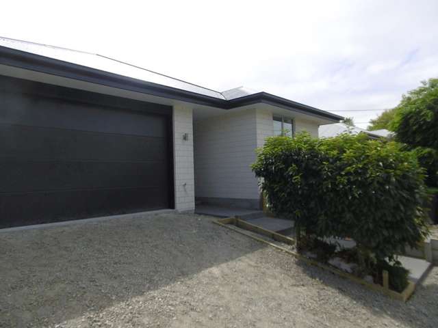 2b Gilbert Place Sydenham_1