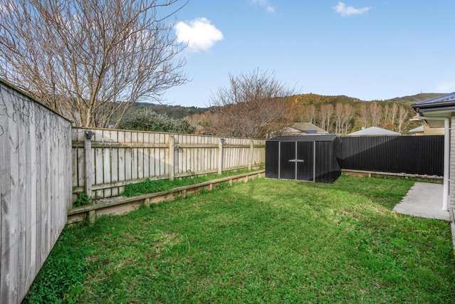 18a Mayo Grove Naenae_3