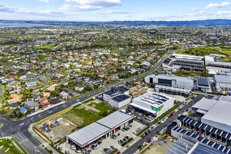 98 Hobsonville Road Hobsonville_10