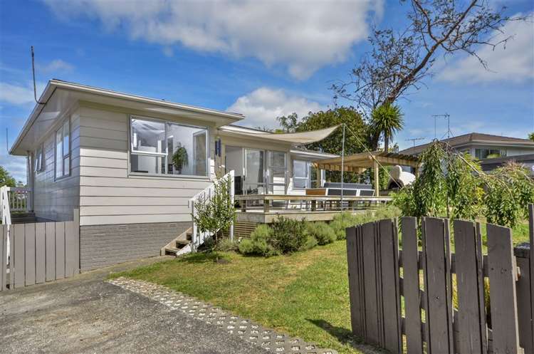 20 Hobby Avenue Birkdale_21