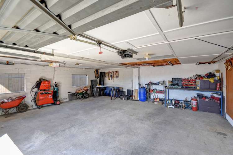 42 Howorth Road Fairfield_12