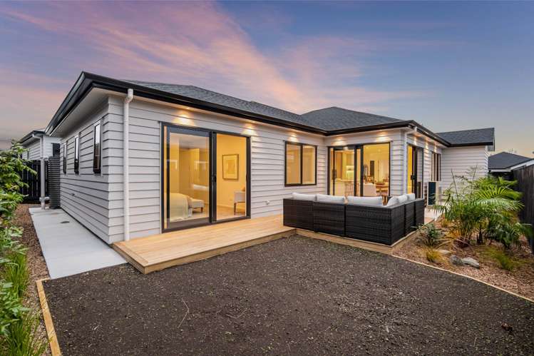 29 Tukutata Crescent_3