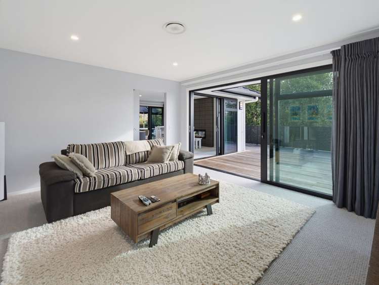 6 Penny Lane Richmond_11
