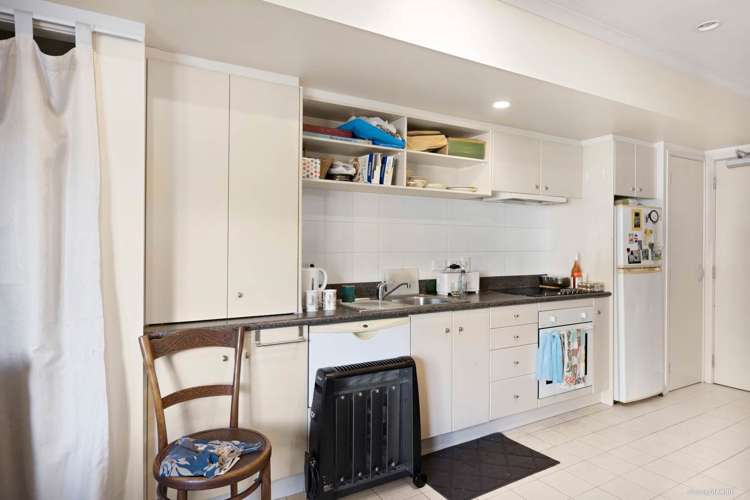 5h/1 Emily Place Auckland Central_4