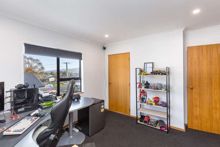 55 Moeraki Road Maoribank_36