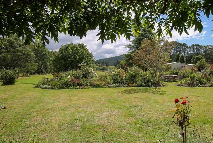 538 Waiwhero Road Ngatimoti_24