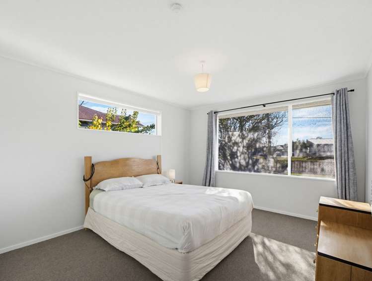 56a Rowan Avenue Aranui_16