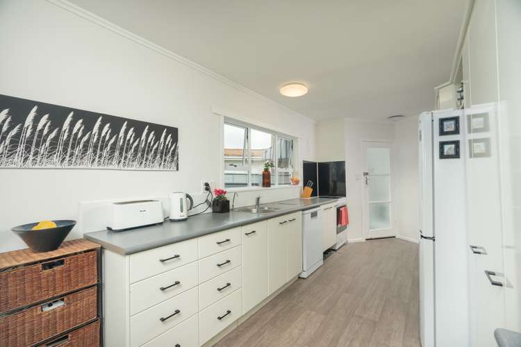 2 Erin Street Tikipunga_10