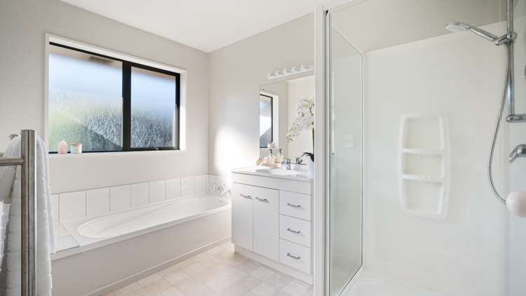 63 Mauger Drive Heathcote Valley_14