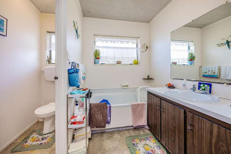 2/29 Trentham Road Papakura_9