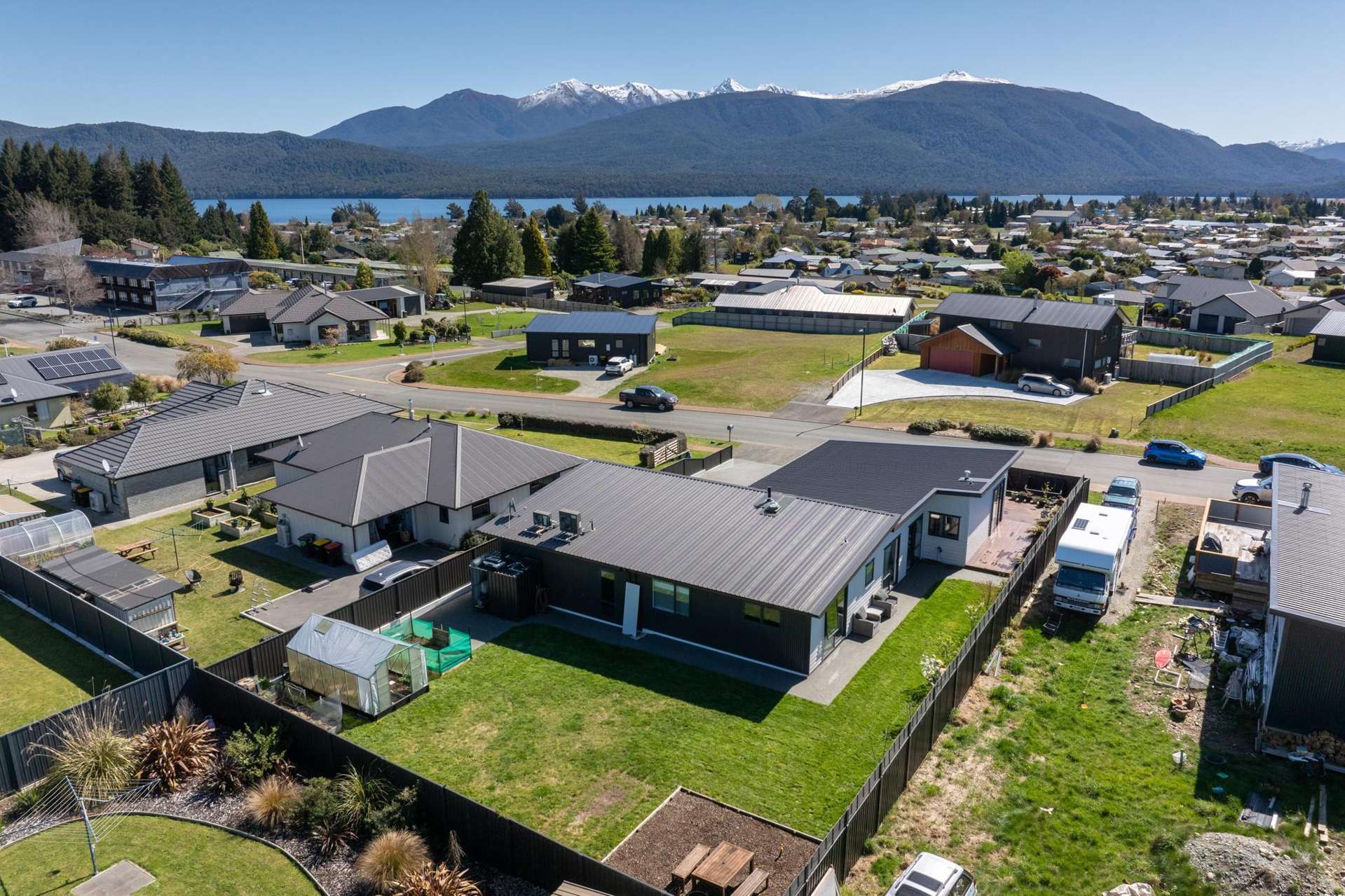 28 Burnby Drive Te Anau_0