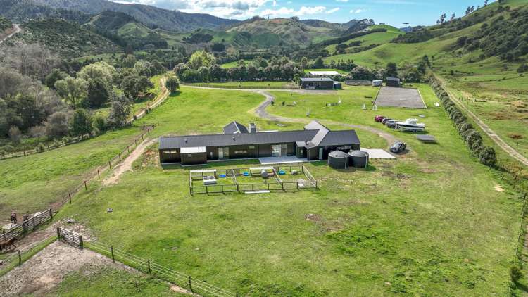 387 Wentworth Valley Road Whangamata_11