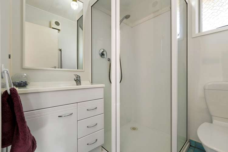 12a Gamblins Road Saint Martins_15