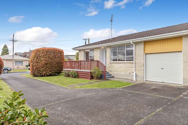 1/1 Doment Crescent Orewa_1