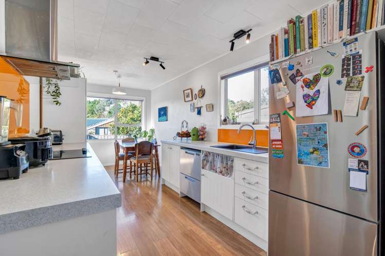 5a Marina Grove Frankleigh Park_11