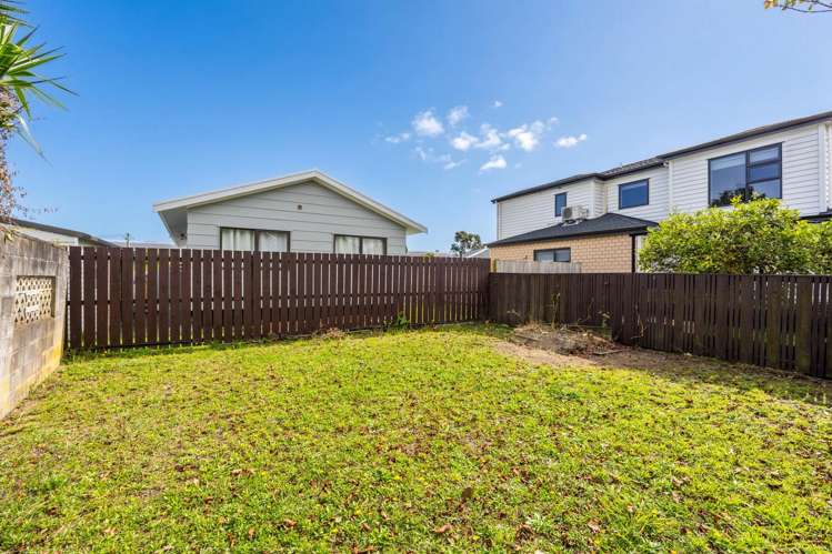 16 Brightwell Street Papakura_2