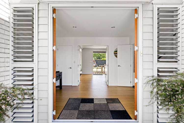 5 The Esplanade Huntington_2