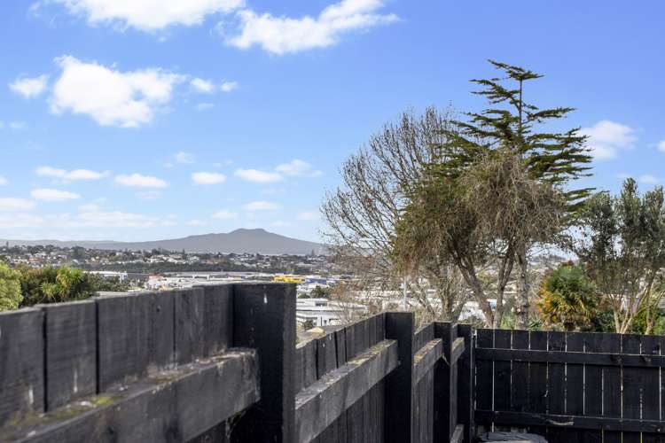 49 Girrahween Drive Totara Vale_10