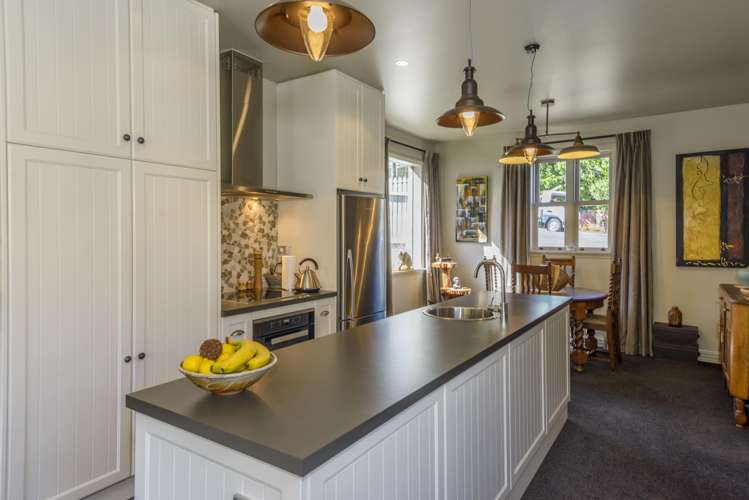 67 Oxford Street Lyttelton_8