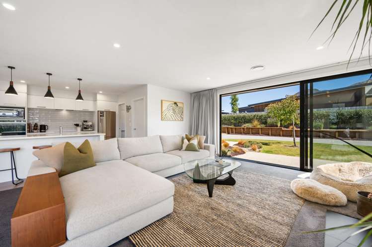 15 Pennycook Place_3