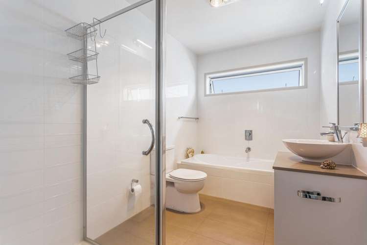 20 Kensington Drive Orewa_15