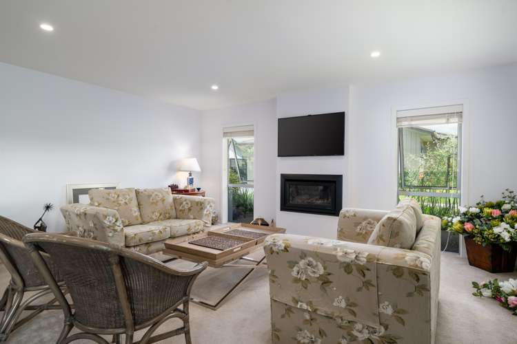 4 Noumea Drive Rangatira Park_8