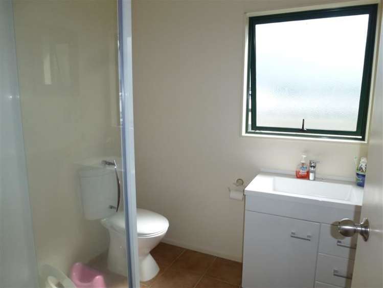 229 Beverley Terrace Whangamata_6