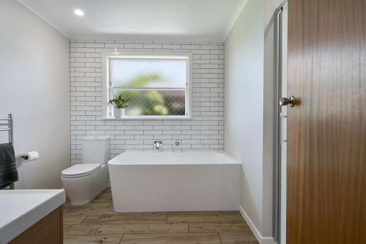 6 High Street Bulls_17