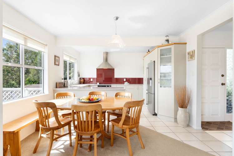 1/23 Holt Avenue Torbay_5