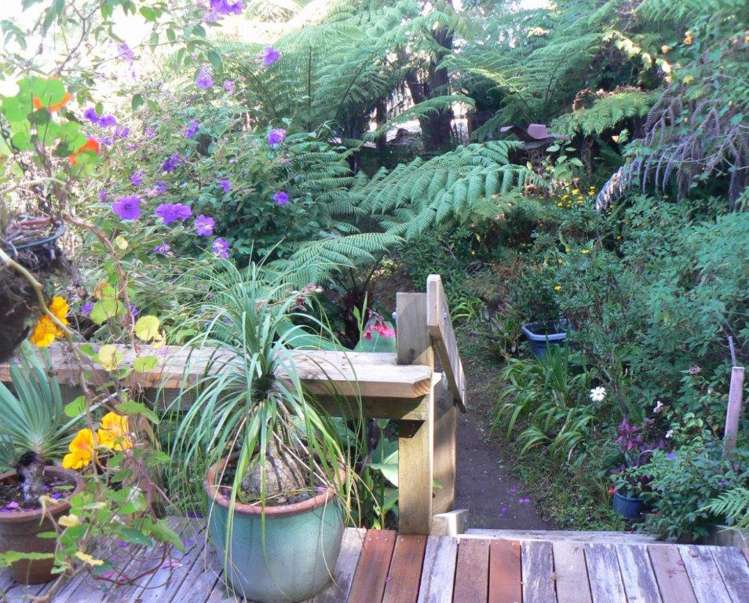 5 Pine Tree Lane Russell_14