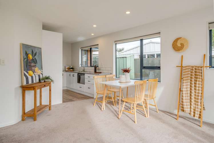 2/164 Lyttelton Street_3