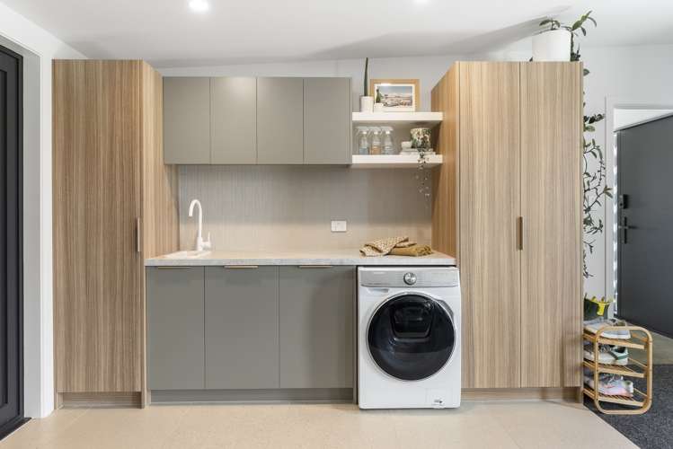 221 Sylvia Road Whangamata_19