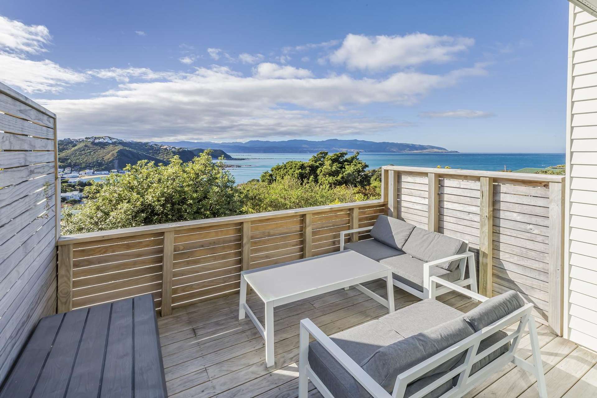 9/52 High Street Island Bay_0