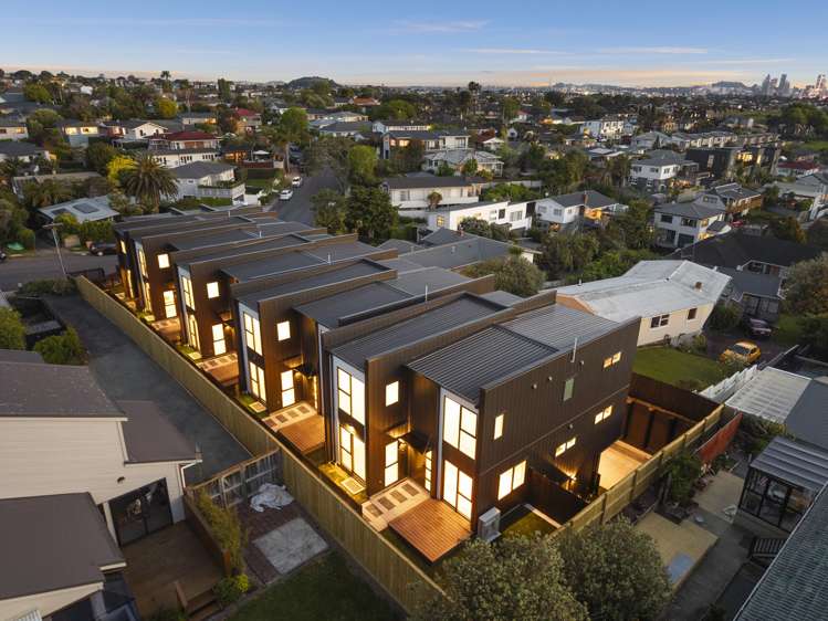 21 Northumberland Avenue Hauraki_28