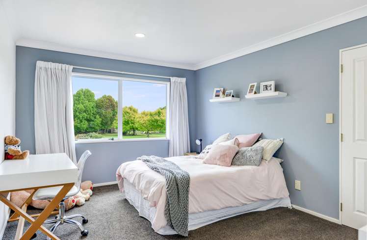 4 Charles Henry Place Harrowfield_11